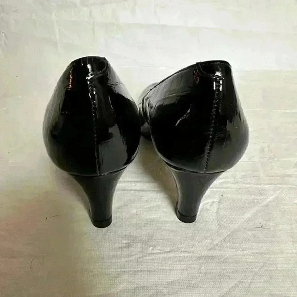 Walking Cradles Joy Pump Heel Black Croc Womens Size 7.5 - Picture 4 of 7